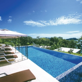 The Swimming Pools, Hotel Bocas del Mar.